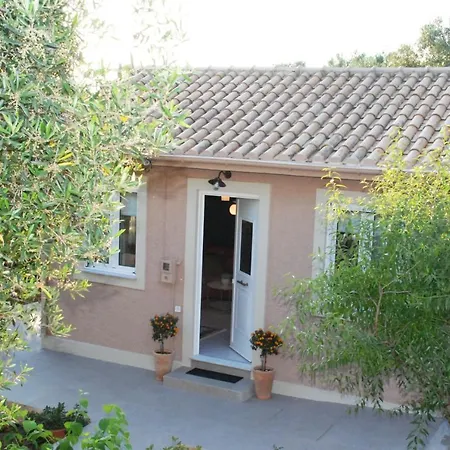 Aliki's Casa de Férias Minia
